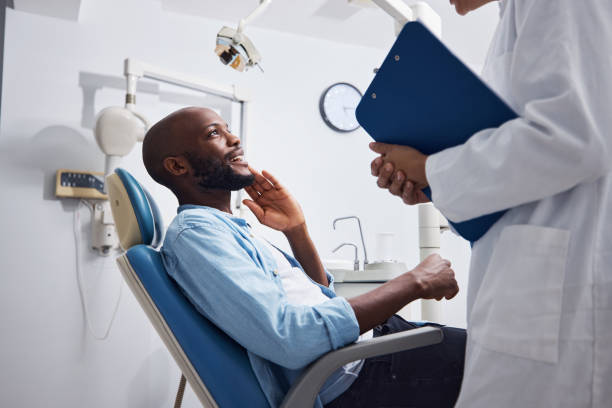 Best Holiday Emergency Dentist in Petersburg, IL